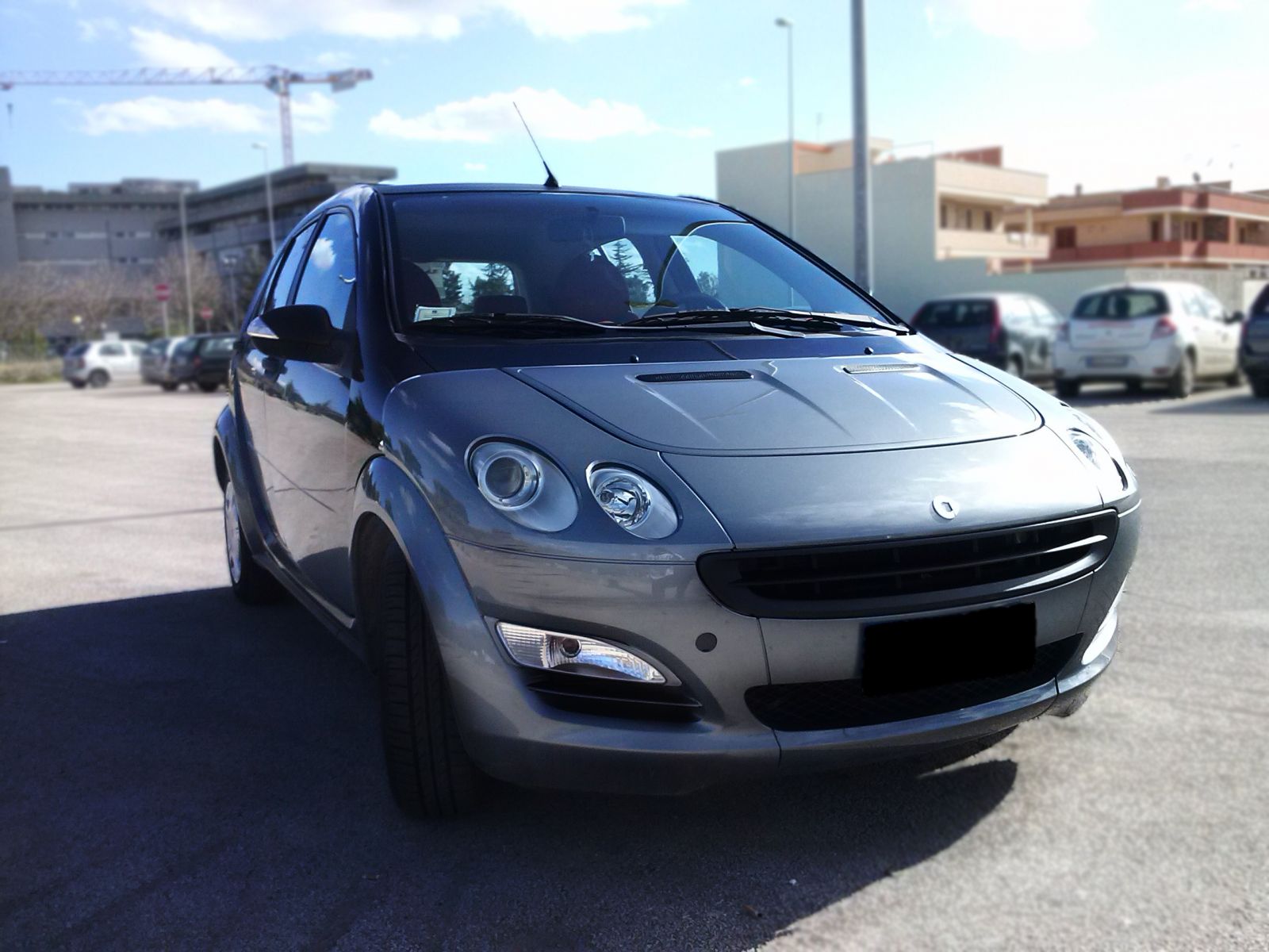 Smart ForFour front side