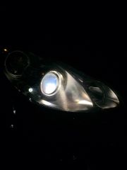 Faro xenon e posizione led destro