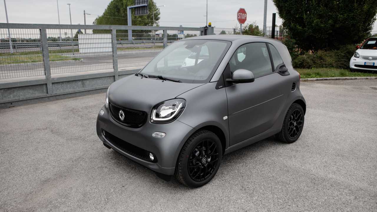 fortwo 90 turbo twinamic passion bodypanels In titania grey matt