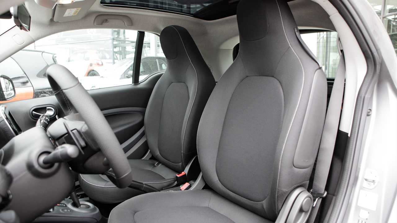 fortwo 90 turbo twinamic passion bodypanels In titania grey matt